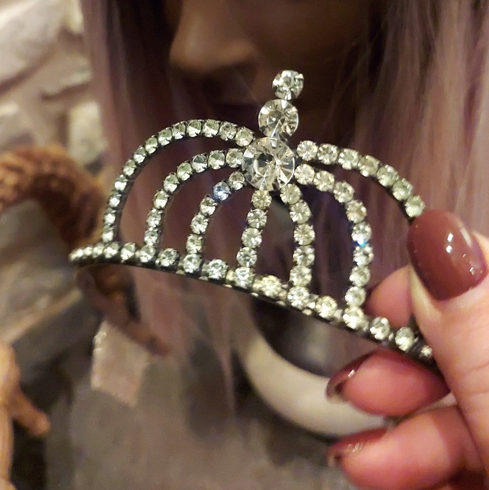 Vintage  Rhinestones Tiara